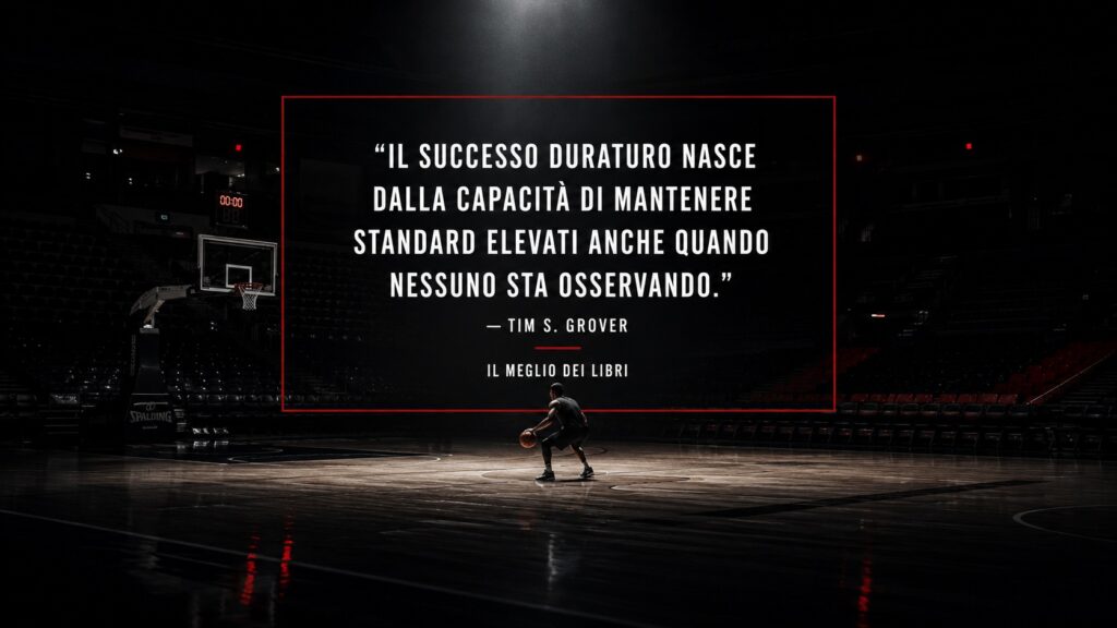 Ritratto simbolico ispirato a Tim Grover con allenamento solitario e frase sulla disciplina e il successo duraturo.