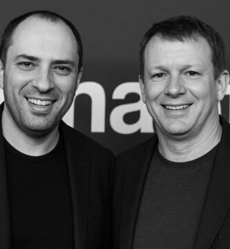 Foto di Jan Koum e Brian Acton. I creatori di WhatsApp.