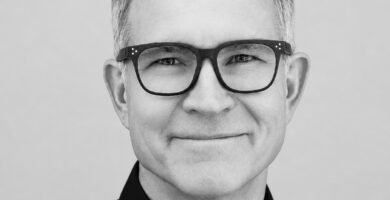 Ritratto di David Baszucki, imprenditore e ingegnere statunitense, fondatore di Roblox, noto per le sue frasi su creatività, innovazione e futuro delle esperienze digitali – Il Meglio dei Libri