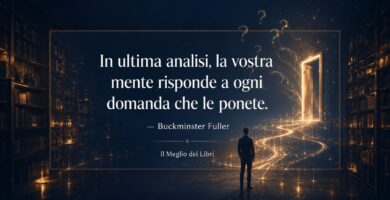 Rappresentazione simbolica ispirata a Buckminster Fuller con una porta luminosa che si apre grazie al potere delle domande.